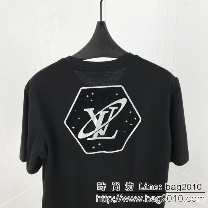 LV路易威登 銀河星空限量款 19SS早春新款 3D植絨印花LOGO短袖 情侶款 ydi1565